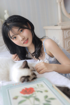 春色无边女儿国